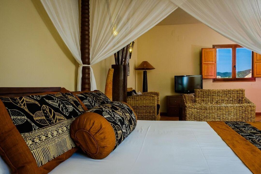 Masia Durba Hotel Castellnovo Dış mekan fotoğraf