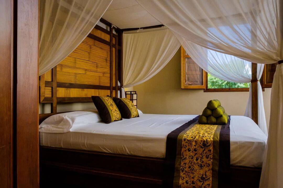 Masia Durba Hotel Castellnovo Dış mekan fotoğraf